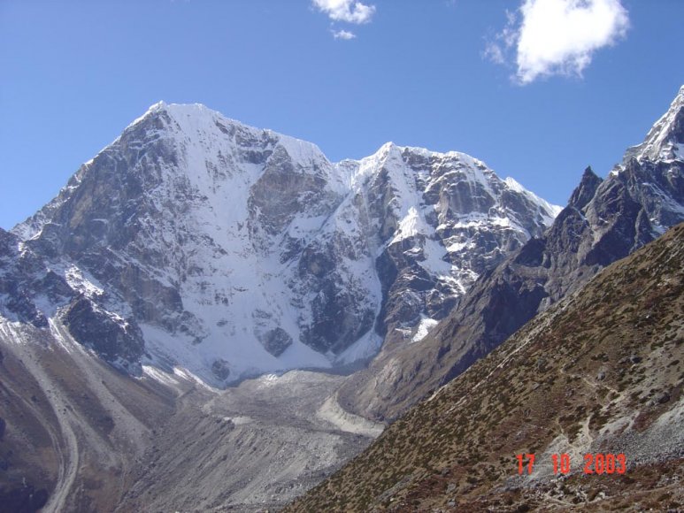Everest BC-30.jpg